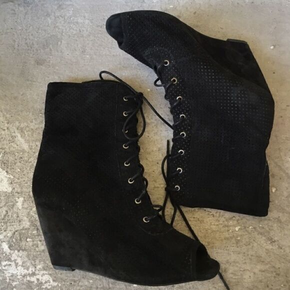 Ibiza by J Campbell - Picture 2 of 4